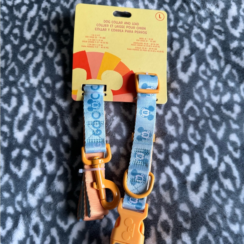 Disney Parks collar and leash set - Picture 2 of 5